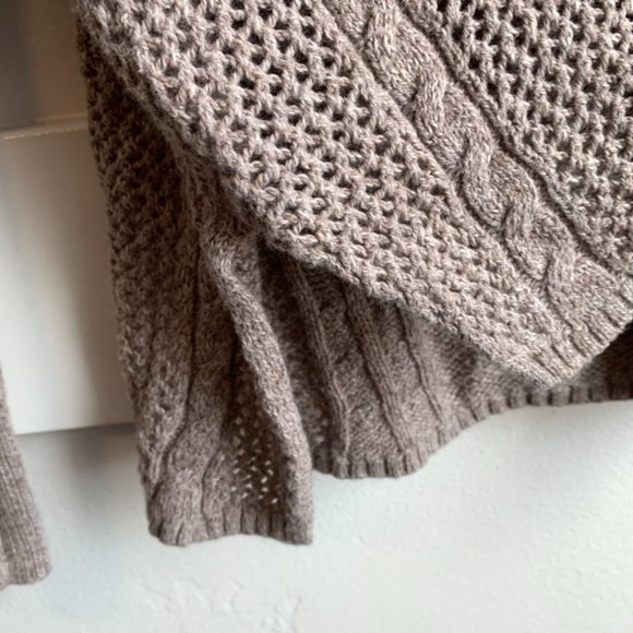 American Eagle Light Brown Knit Crewneck Sweater - Picture 5 of 5